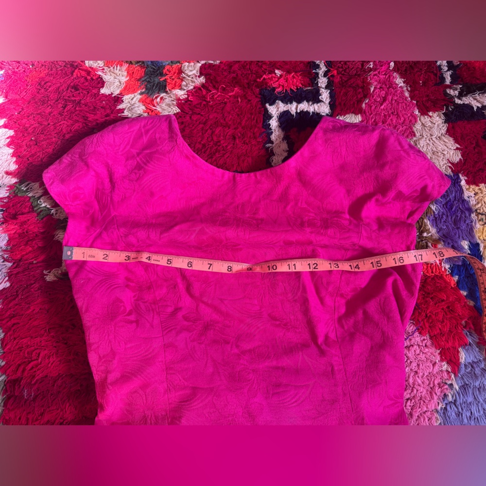 90s Vintage Hot Pink Cotton Jacquard Wiggle Dress w Low Back and Bow Sz Sm - Picture 8 of 9